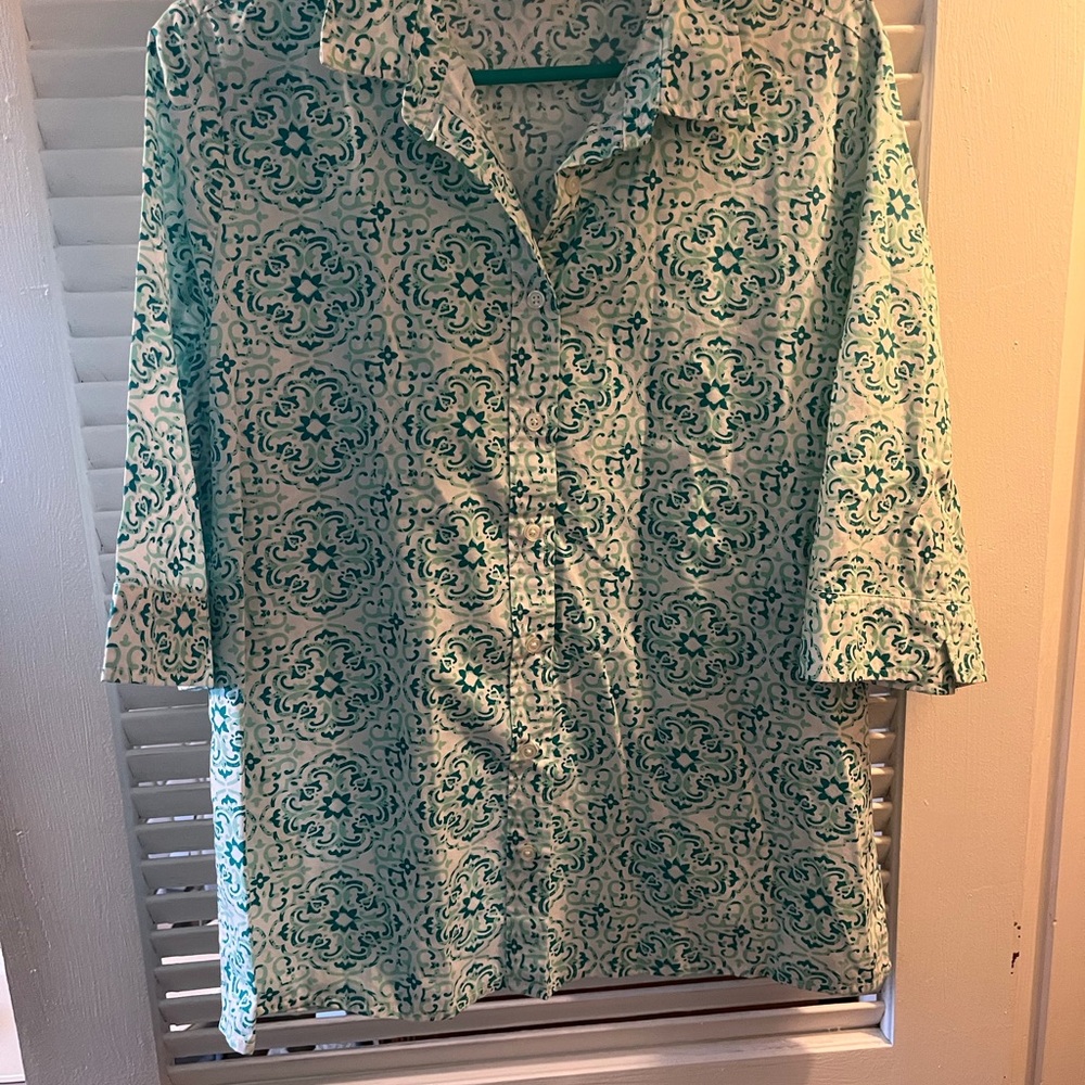 Womens Button-Up Blouse in Green Tile Print